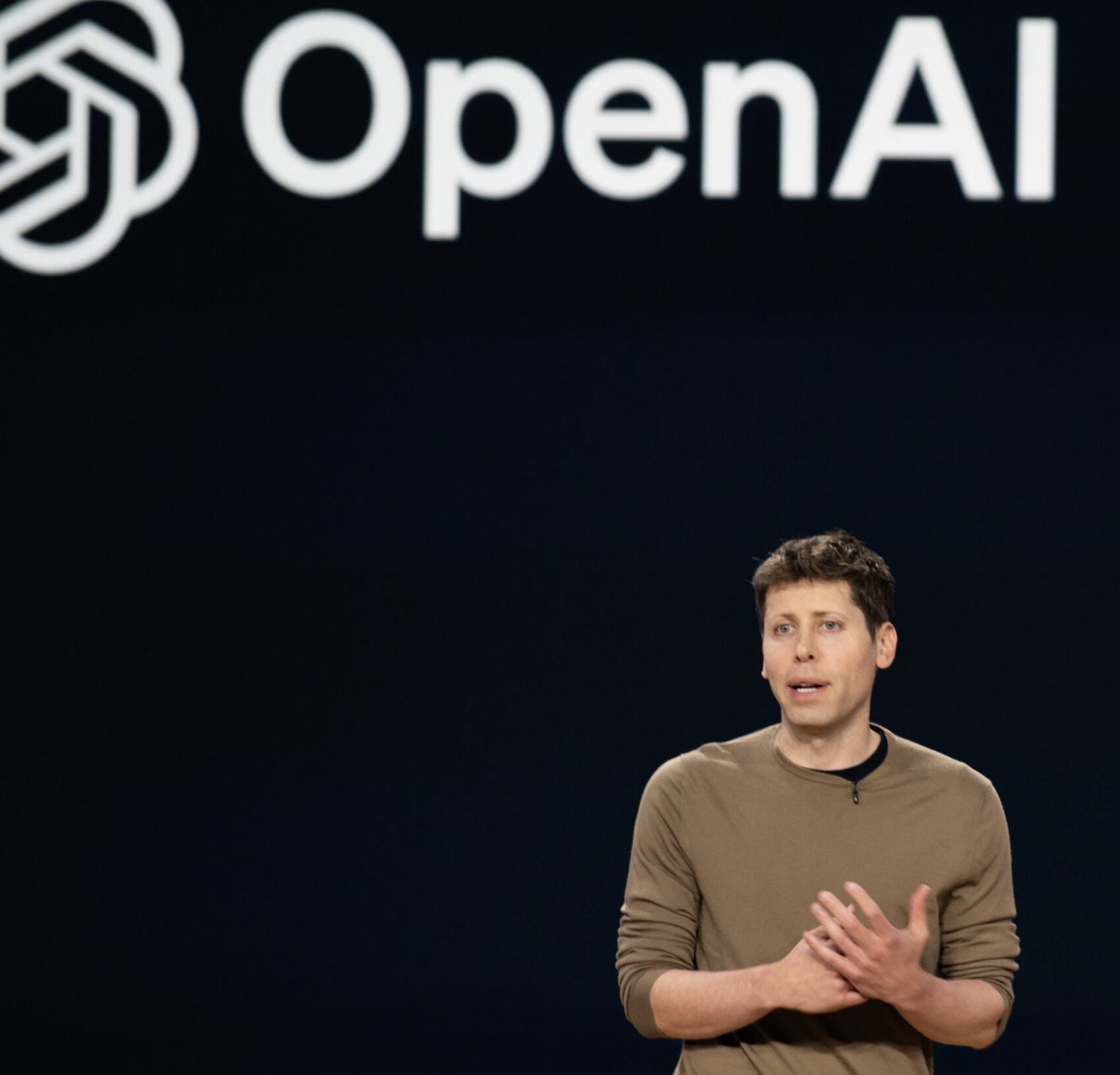 키노트 발표중인 샘 알트만