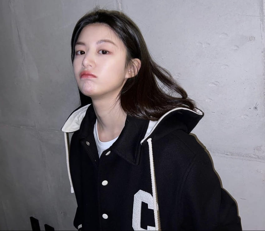 고윤정 사복 패션