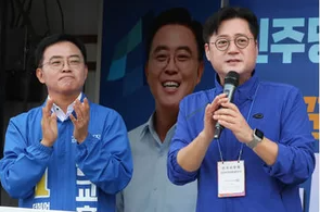 선거유세중인진교훈3