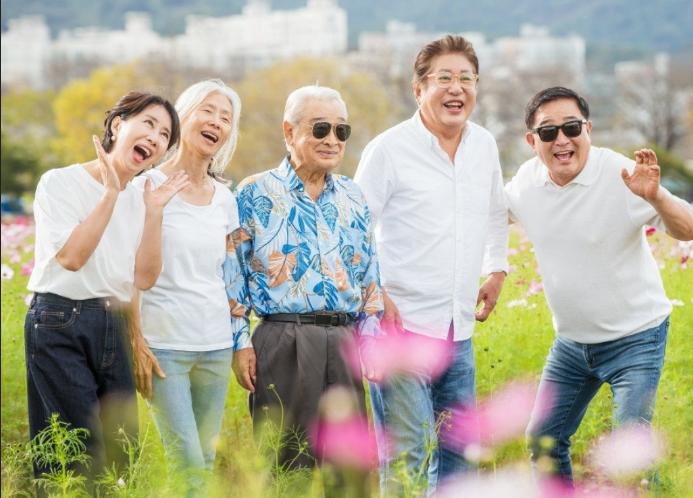 개소리 등장인물 출연진 인물관계도