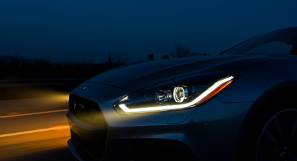 자동차 헤드라이트 