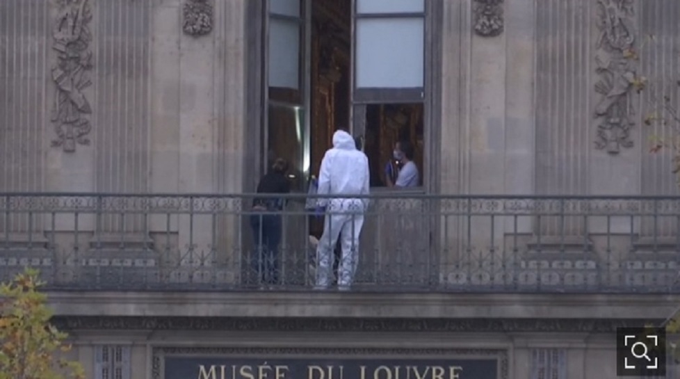 루브르박물관-도난-도둑