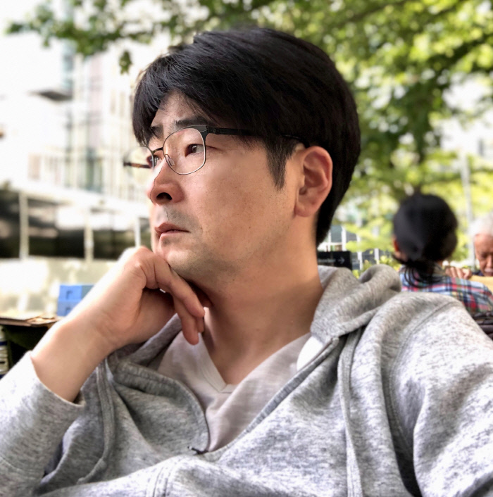 탁현민 인터뷰