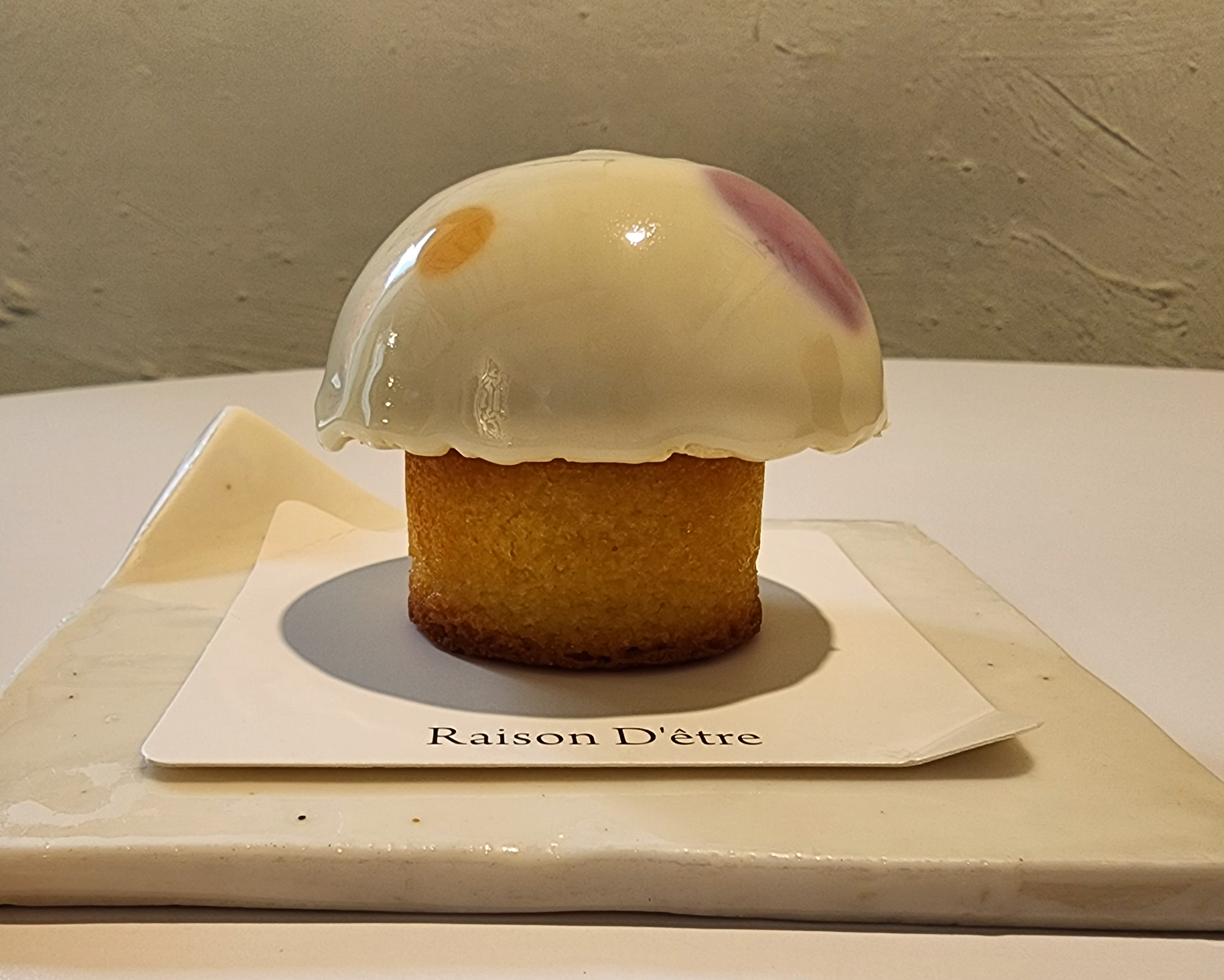 서촌레종데트르_피스타치오버섯