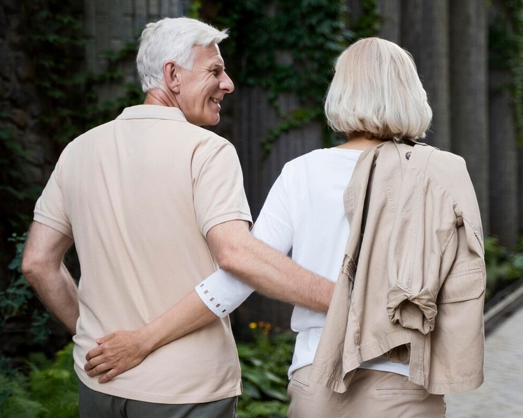 세월을 빚어낸 사랑: 우리의 황혼은 더욱 깊어진다