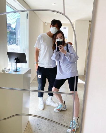 안나 박주호 부부