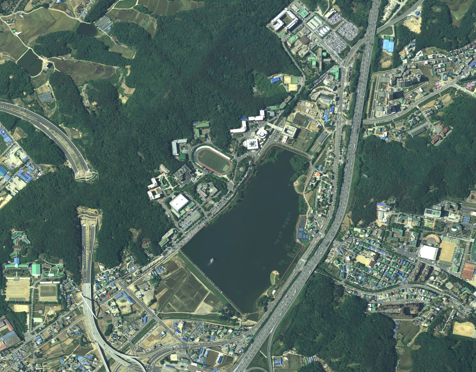 (주)삼정엔지니어링 2004.[교육연구시설] 천안 단국대학교 부지조성 - 동남구 안서동