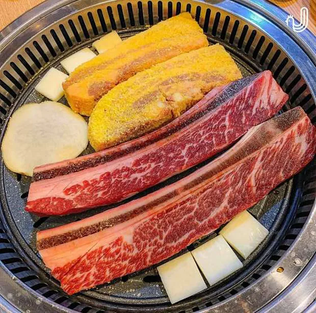 육본 천안점