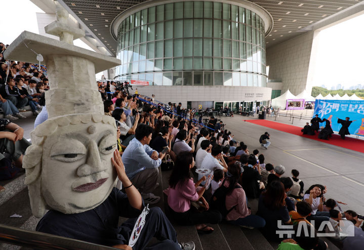 국중방 분장대회 역사