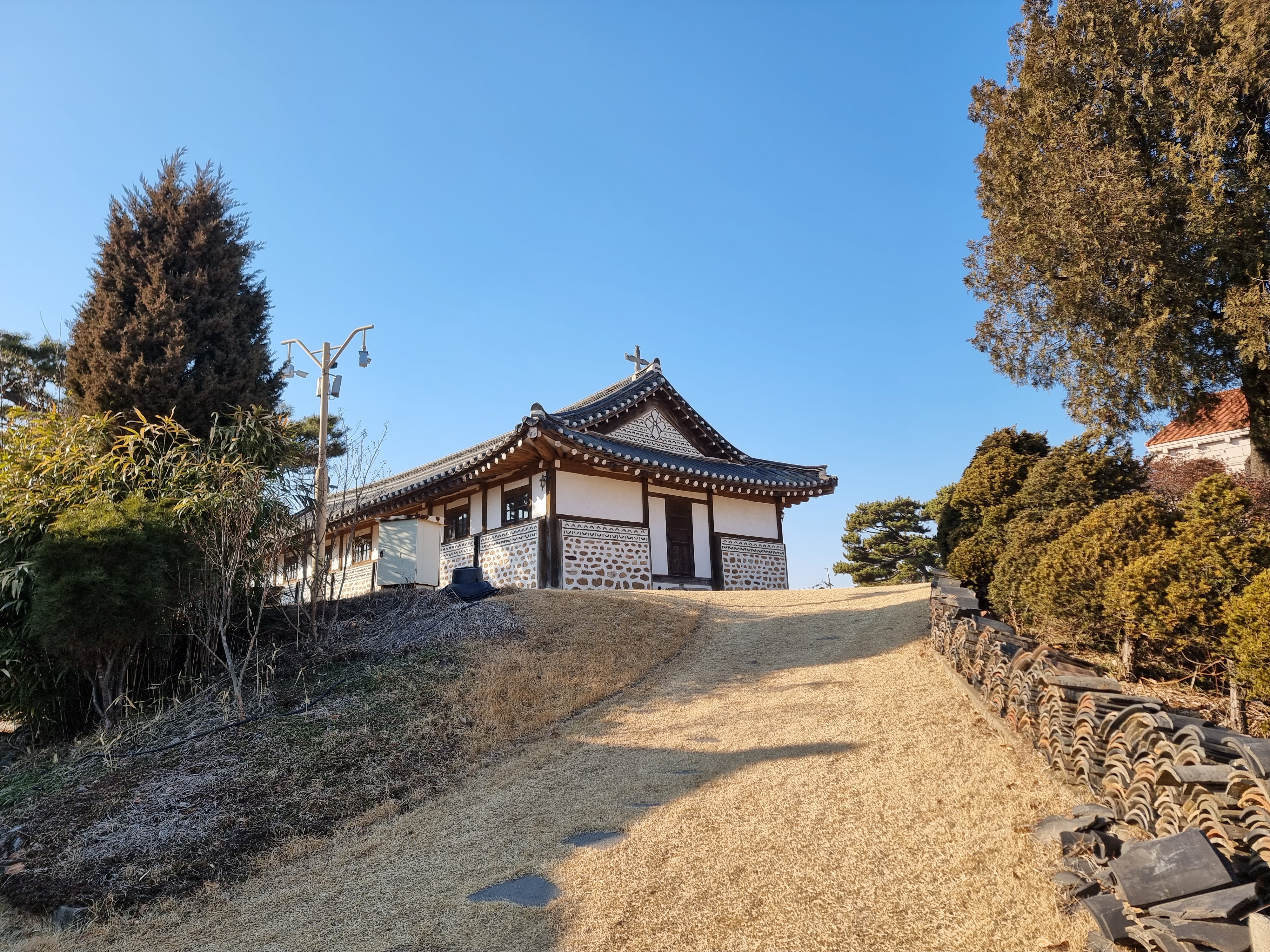 강화도-온수리-성공회성당-후문입구