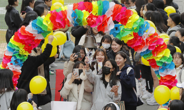 수능일 출근 시간 (관공서&amp;#44; 교통통제&amp;#44; 소음통제&amp;#44; 시험시간 등)