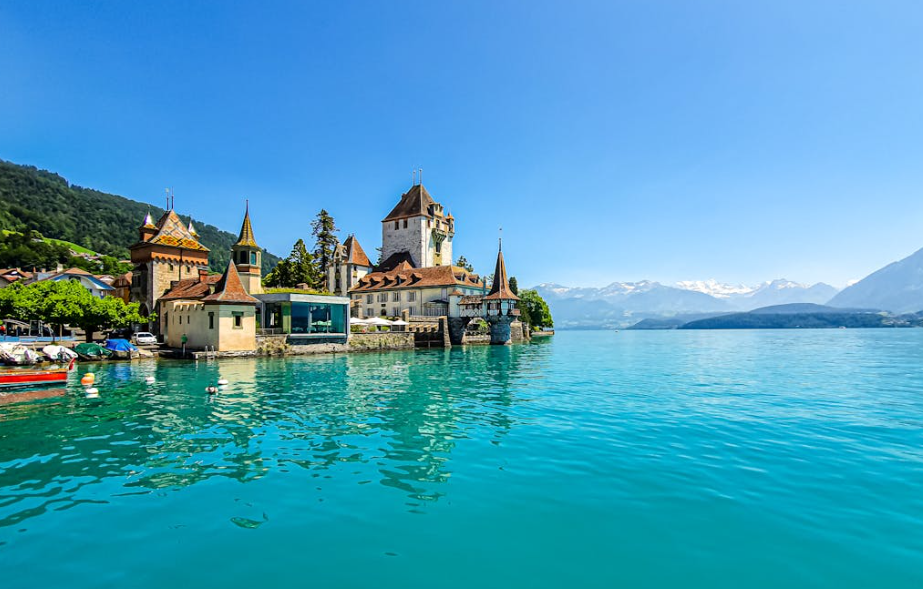 스위스 여행하기 좋은 계절