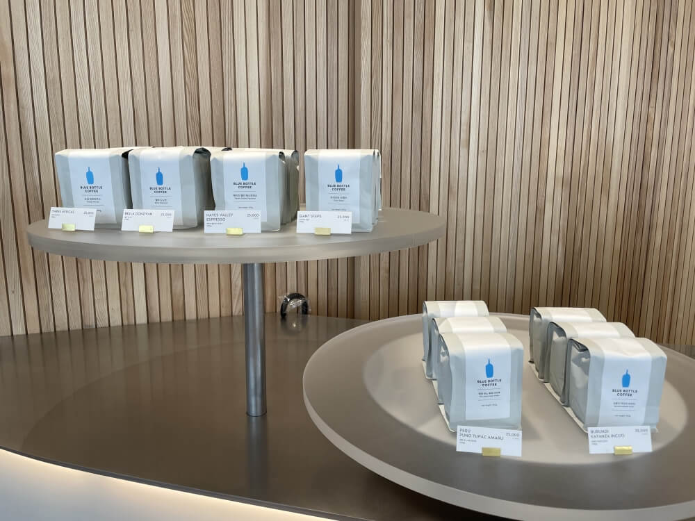 더현대서울-블루보틀-여의도점-판매중인-원두들