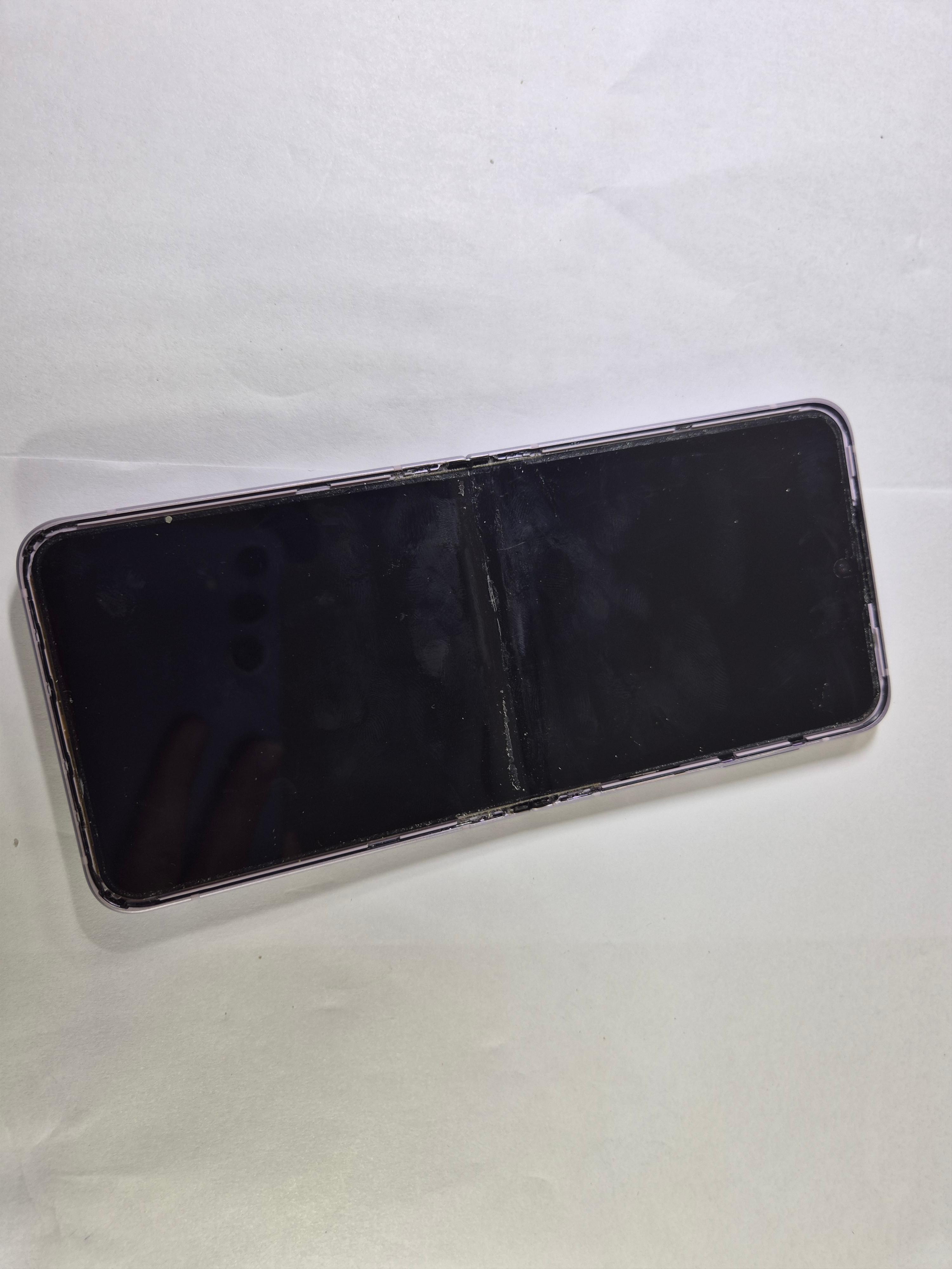 갤럭시Z플립4 화면안나오는 사진