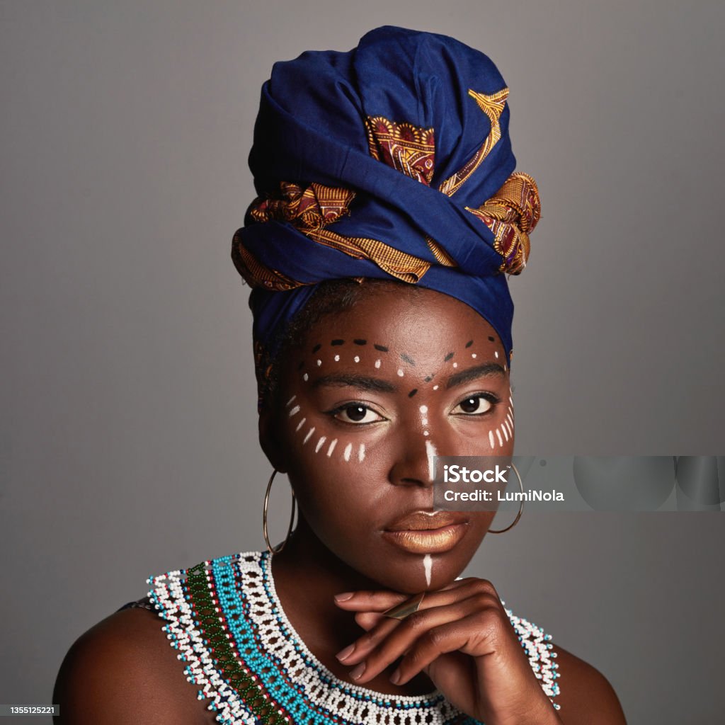 피부톤을 결정하는 것은 멜라닌 색소의 영향이 크다