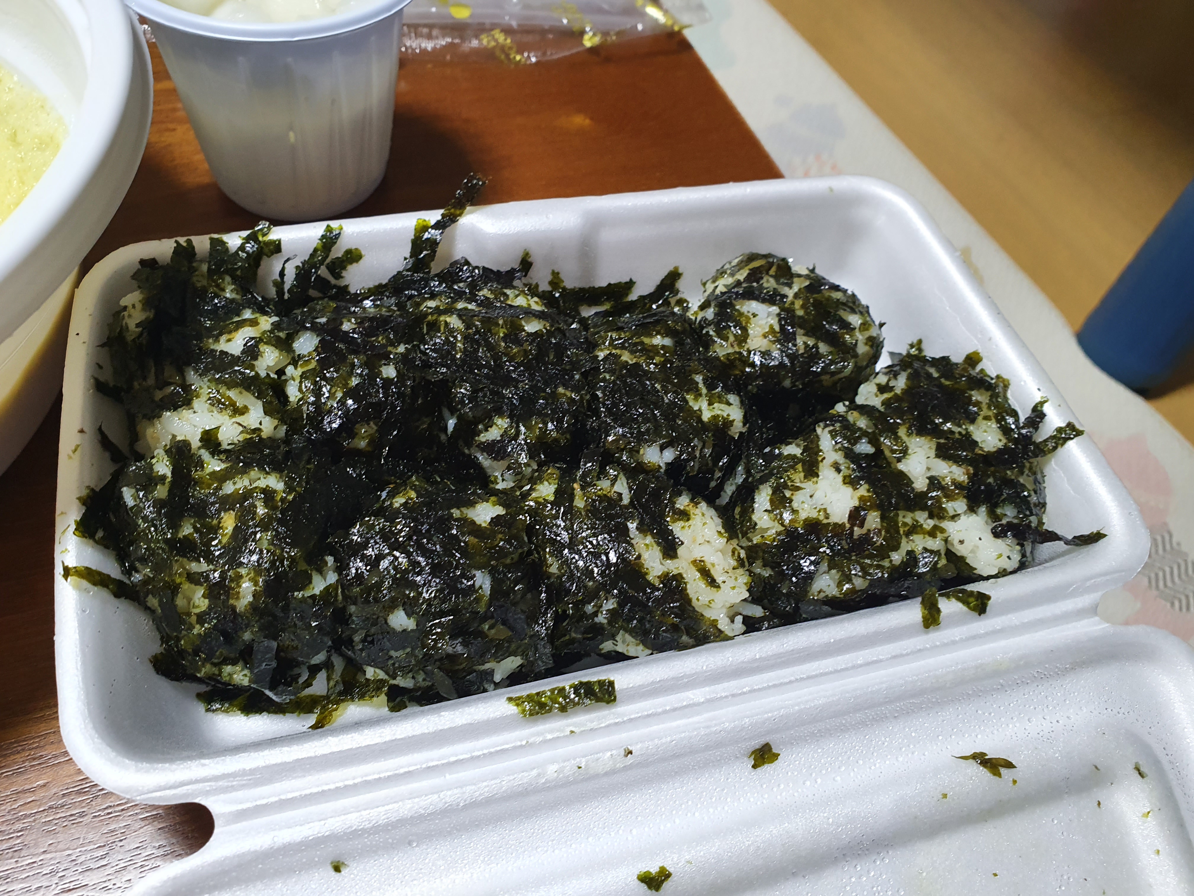 관저동 불닭 신날개 주먹법 1인분! 1인분치고는 양이 꽤나됨 1.5인분 정도 된다고 보면됨!