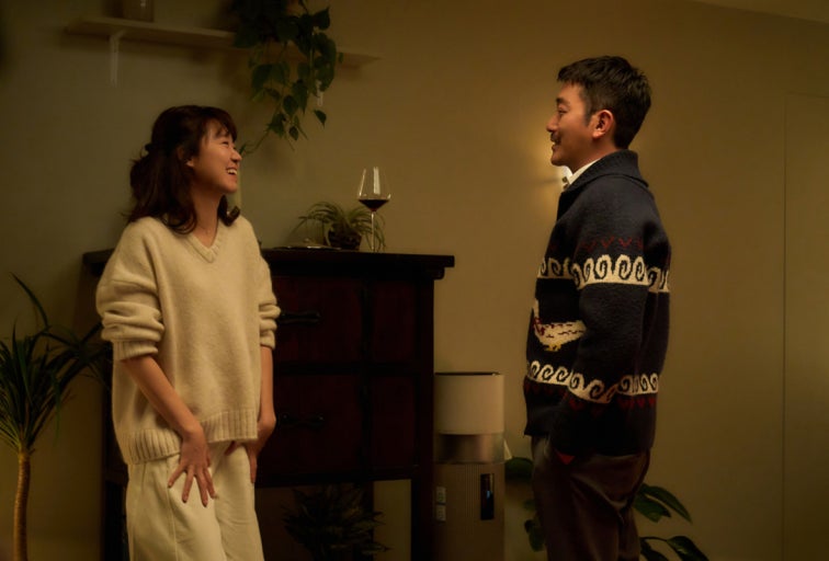 윗집 사람들 정보 원작 무대인사 영화