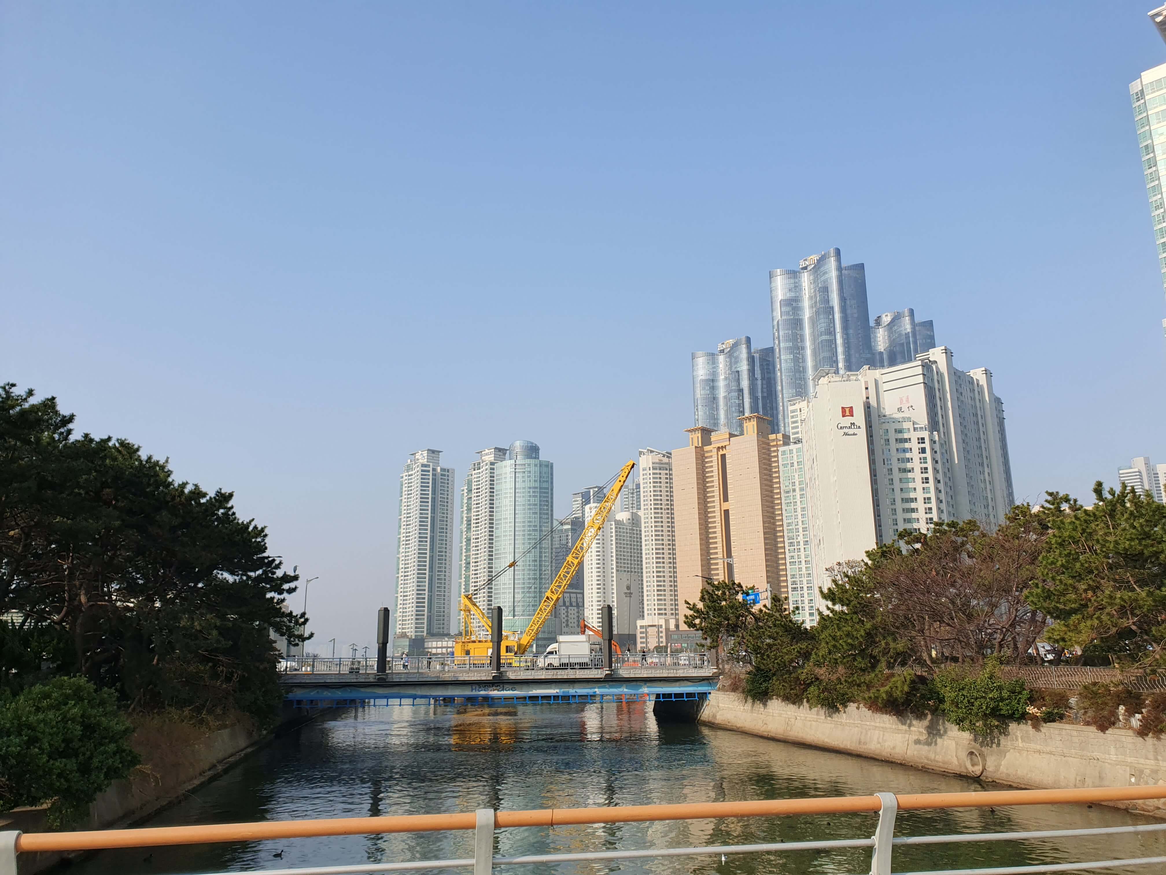 동백 공영주차장 마린시티 풍경