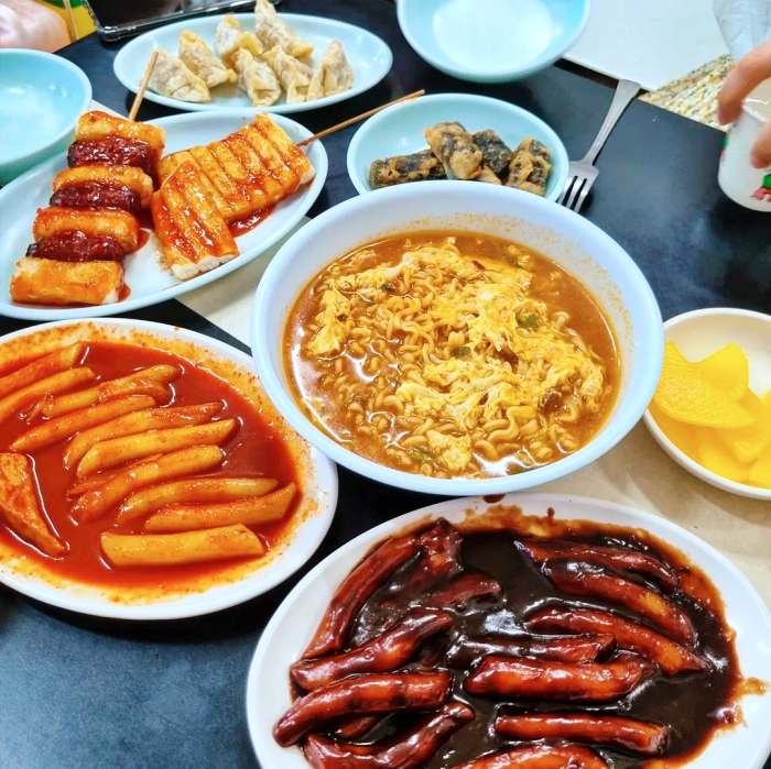 생방송투데이 원주 떡볶이 맛집