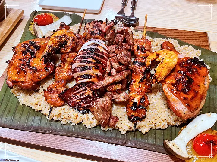 네모세모 강릉 맛집 필리핀 스타일 튀김 족발 스페셜 살로살로 바베큐 BBQ 맛있는 가게