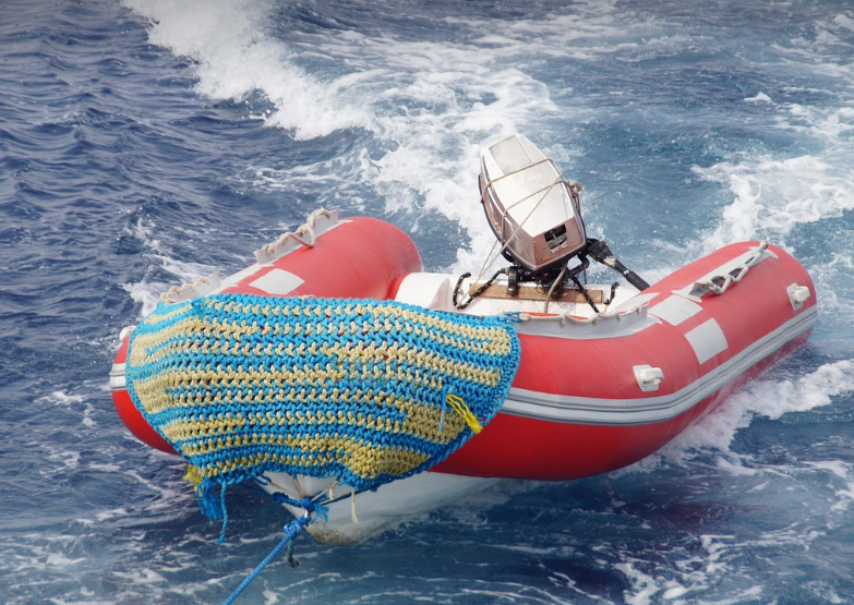 고무보트의 모습