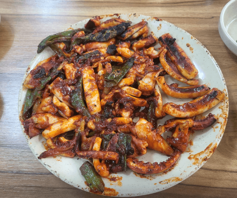 토밥 토요일은 밥이 좋아 석쇠 돼지불고기 오징어불고기 경주