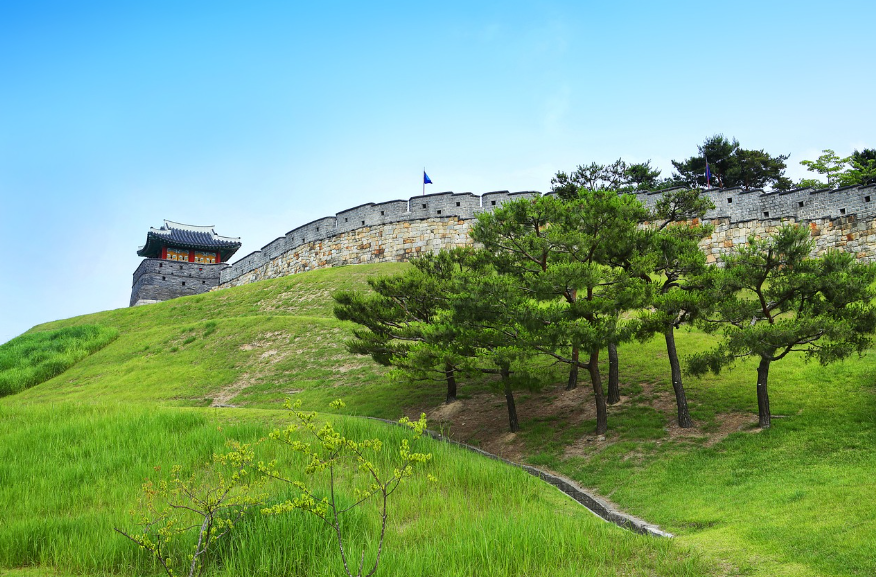 감춰진 역사 속 여행지: 시간여행 같은 역사적 명소