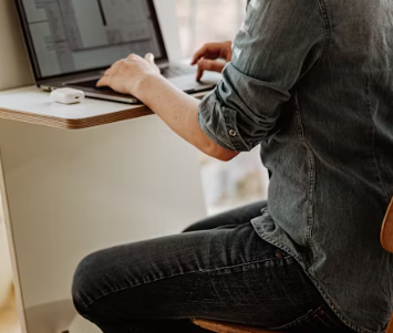 만성요통 원인 초기 증상 예방 운동법