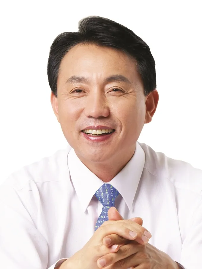 윤환 계양구청장 러브 버그 참아라