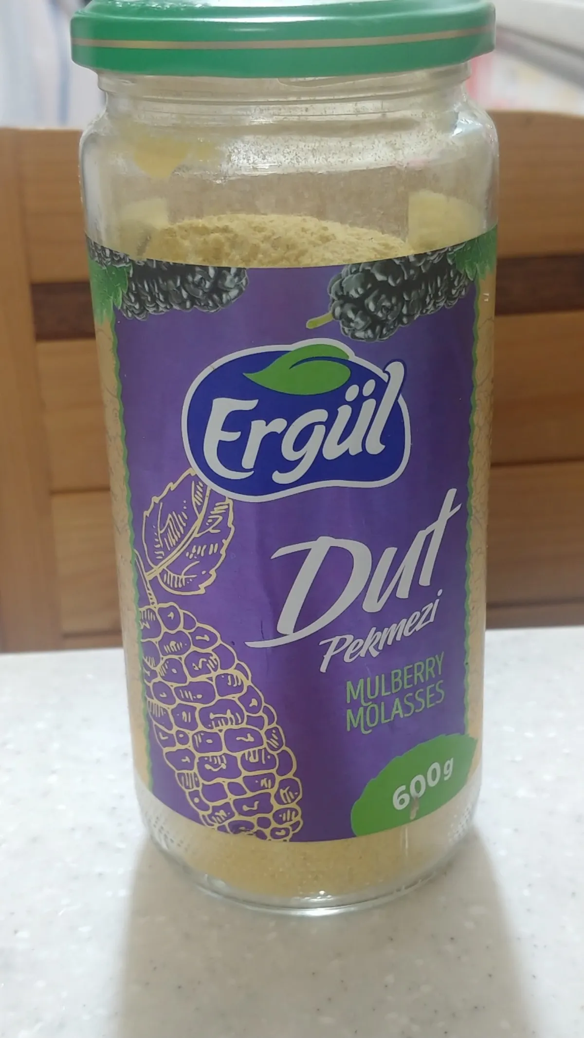 병에-든-생강-가루