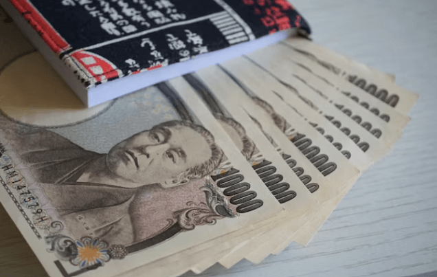 역대급 엔저 160엔&amp;#44; 일본 비트코인 ETF 호재