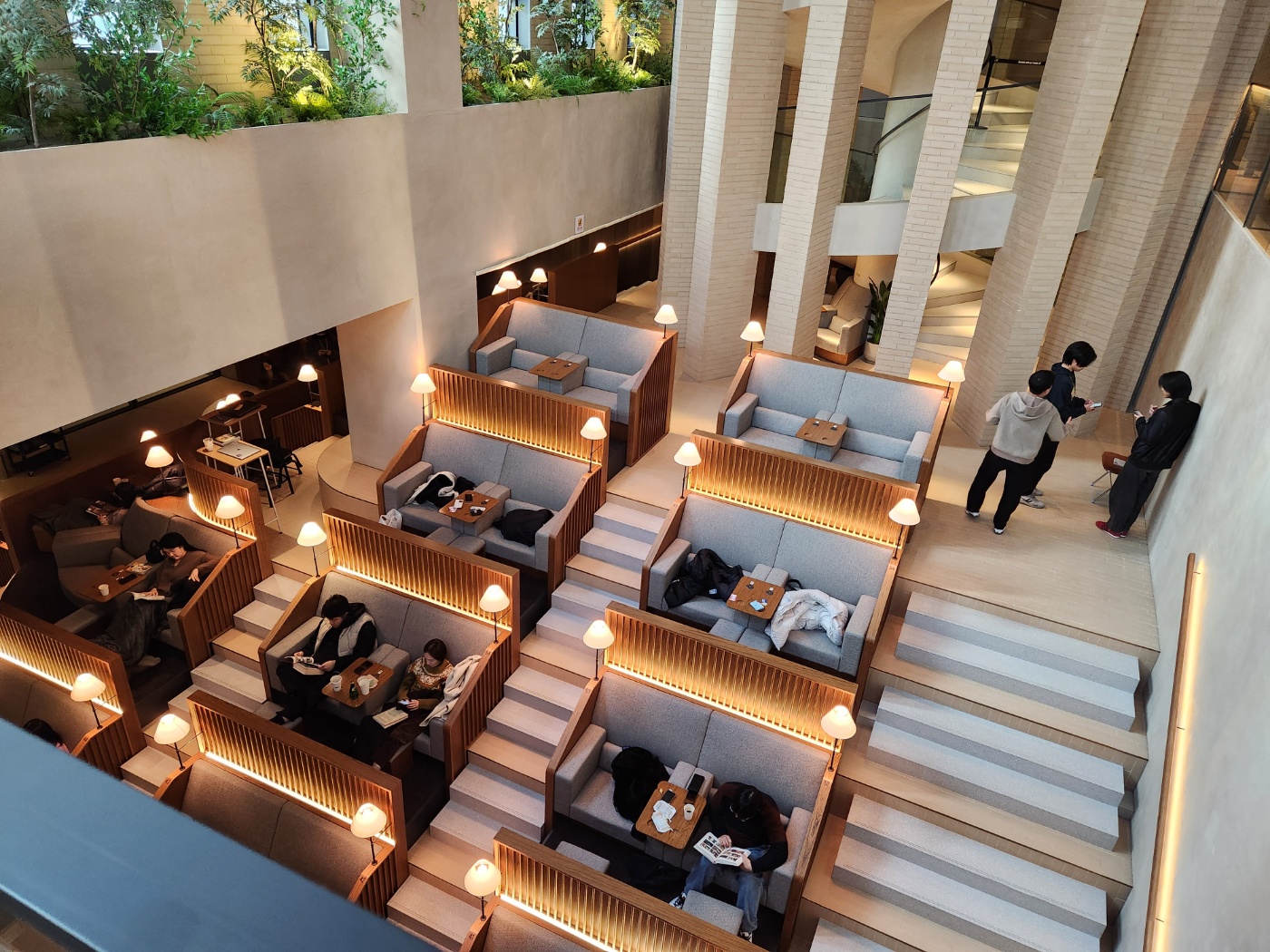 그래픽바이대신