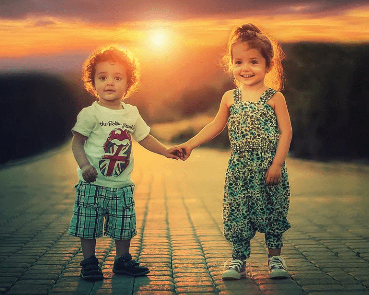 어린아이들_썸네일