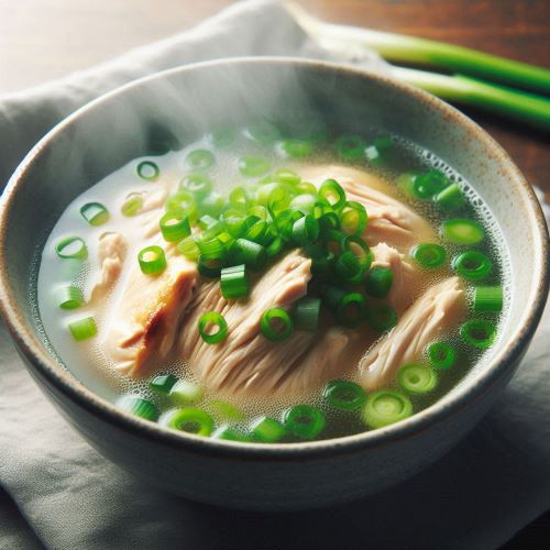 백숙이 국그릇에 들어 있다.