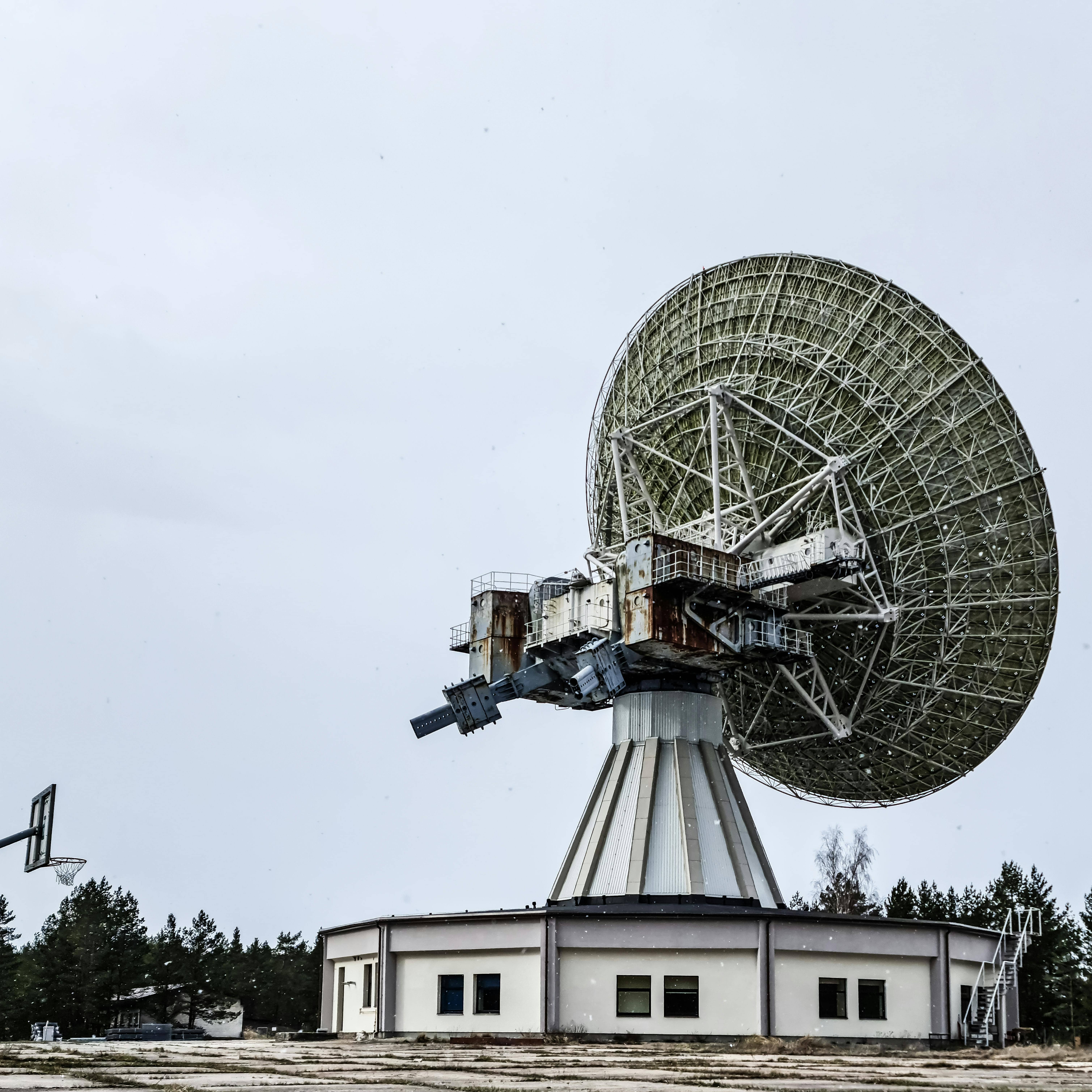 전자파 노출과 발꿈치 각질 형성의 숨겨진 연관성