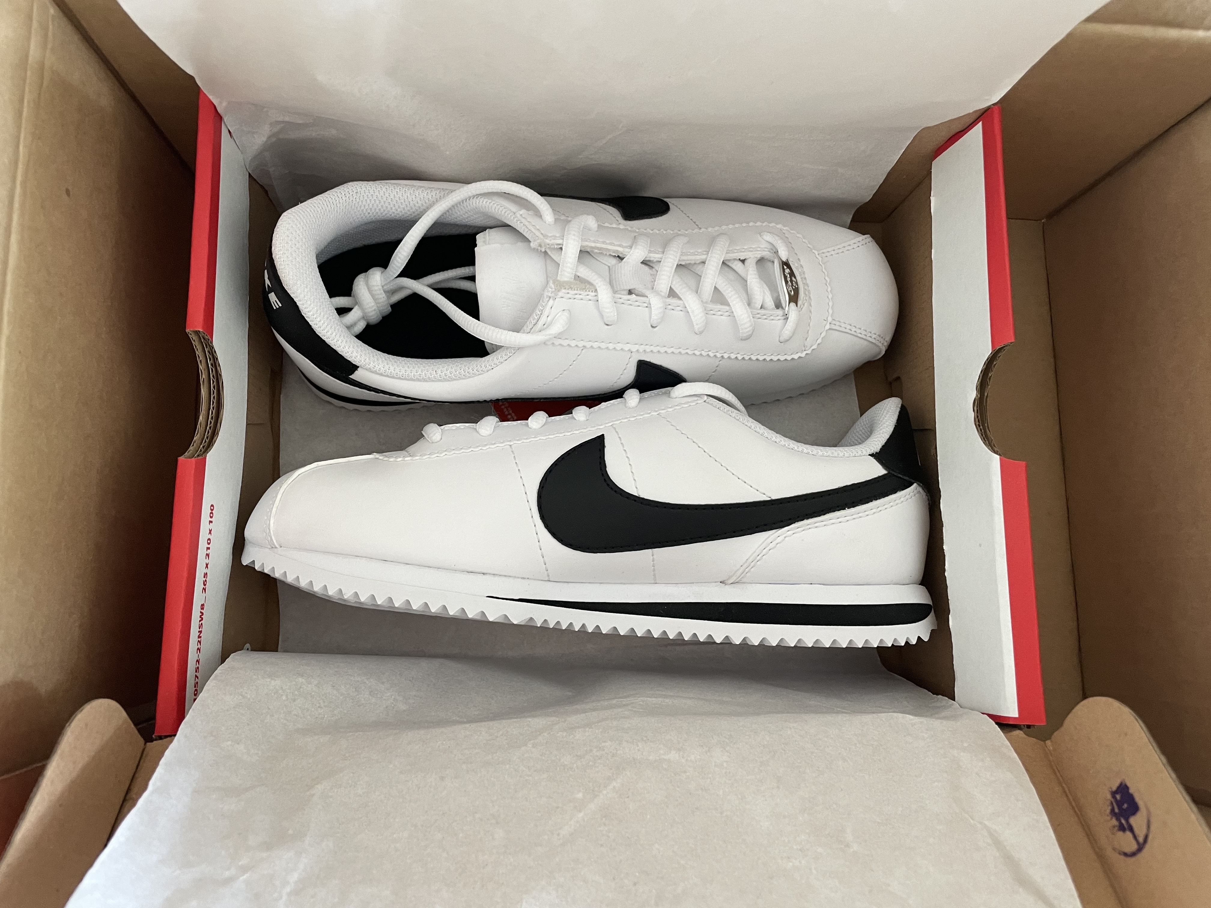 나이키_코르테즈