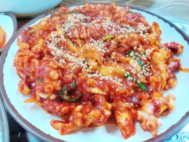산낙지, 연포탕, 낙지 전골, 간장 낙지덮밥 맛집 추천