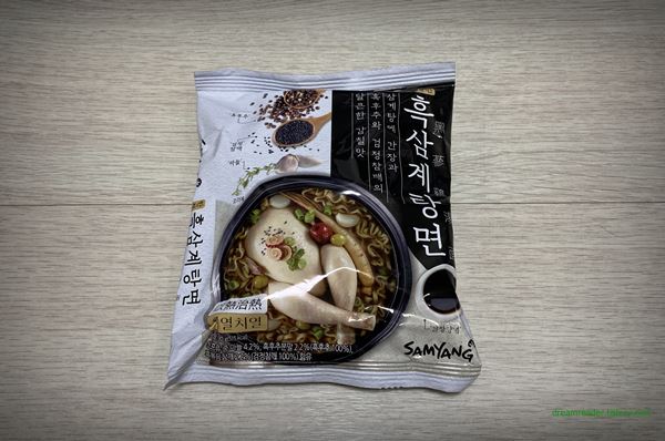 삼양 흑삼계탕면 라면 2022년 8월 포장지