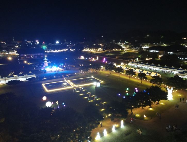 부여 국가유산 야행 축제 밤 풍경