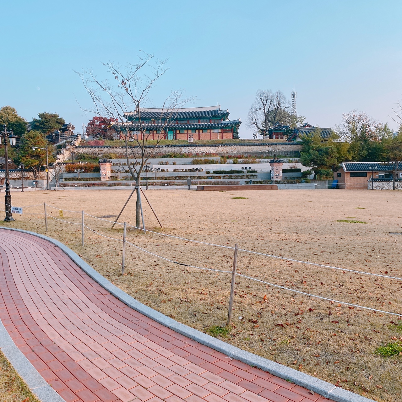 강화도 영흥궁 카페주택