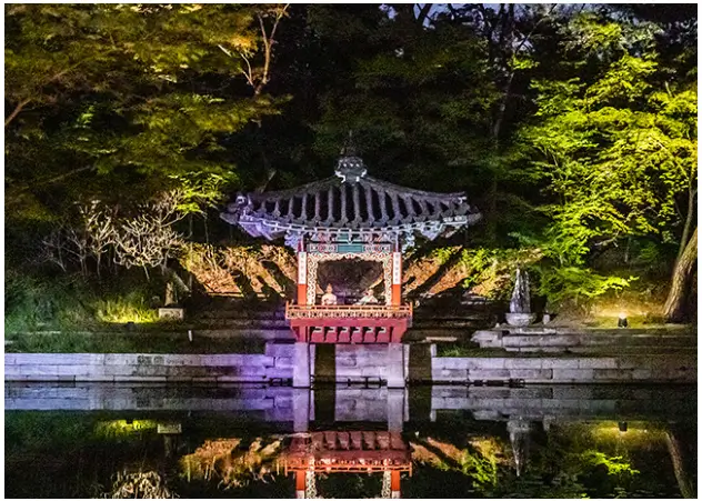 창덕궁 달빛기행 코스 8: 불로문과 애련지