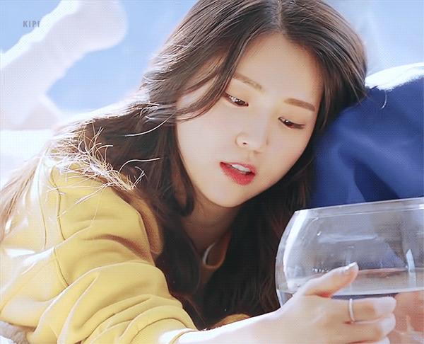 김지은 움짤