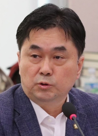 새로운미래 김종민 프로필 나이 고향 재산 지역구