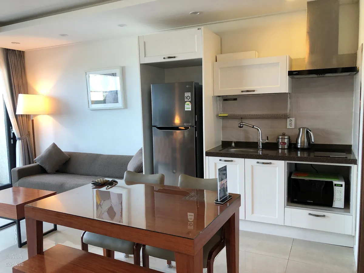 제주도-동쪽-가성비-숙소-아르츠-스파-앤-풀빌라-주방-냉장고