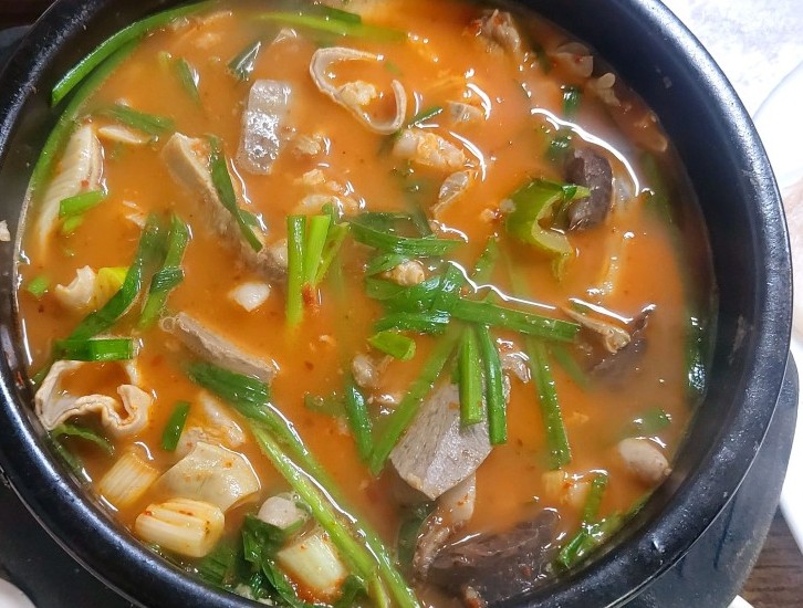 6시내고향 군산공설시장 섞어국밥