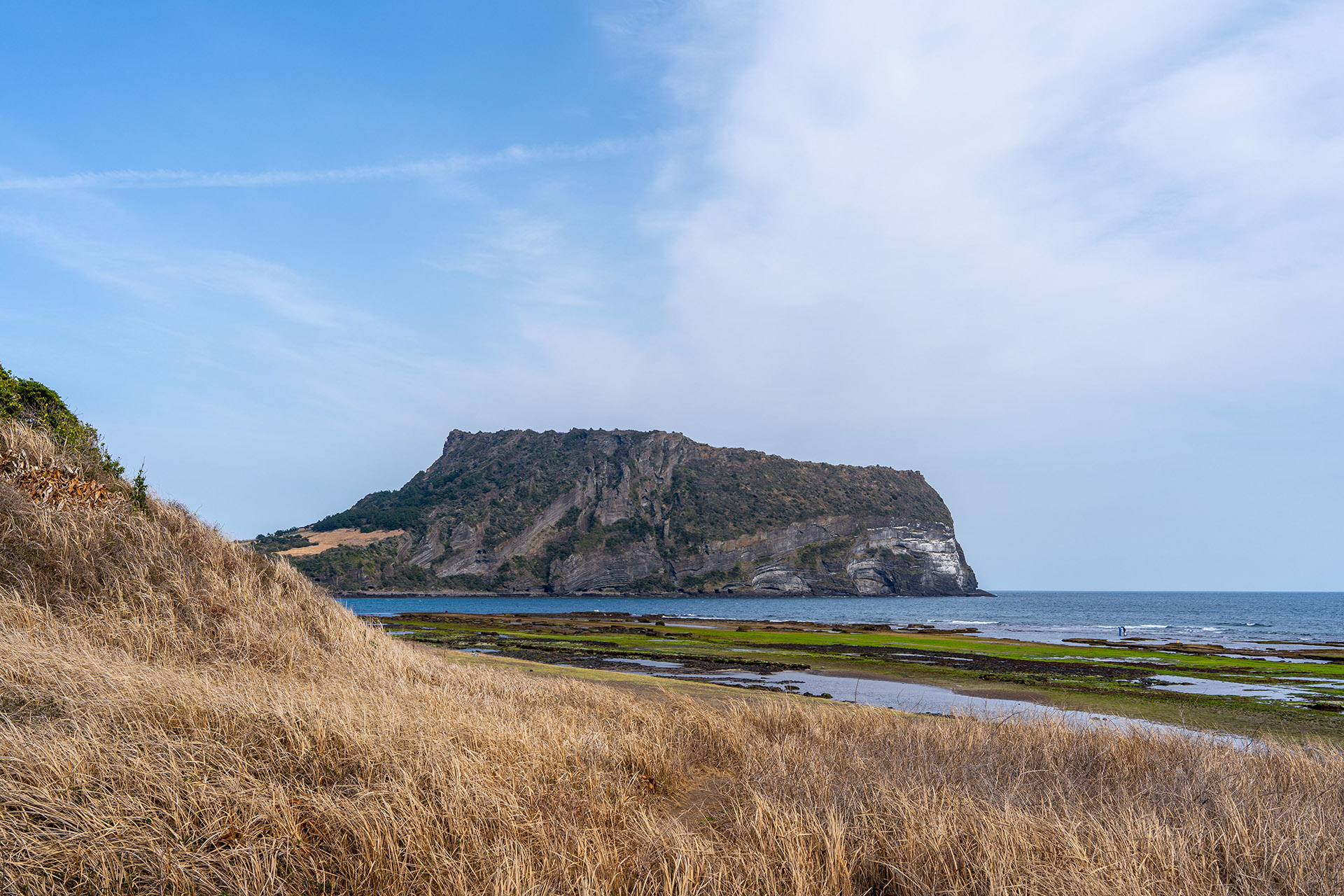 광치기해변에서 바라본 성산일출봉