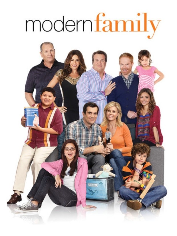 모던패밀리 포스터