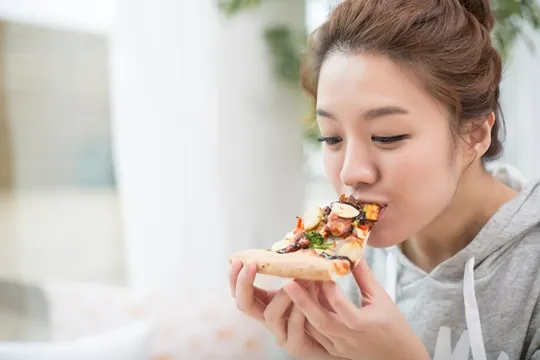혓바늘이 돋는 이유