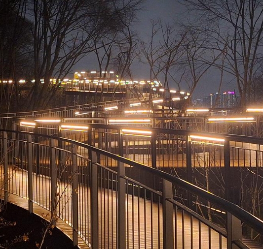 서울 야경 명소 추천! 용마산 스카이워크