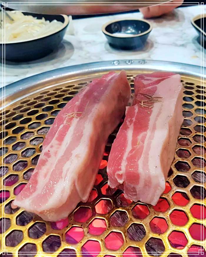 인천 송도 맛집 소고기 꽃등심, 새우살, 양념 갈비살